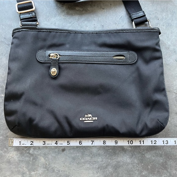 Coach nylon crossbody bag - Picture 4 of 11